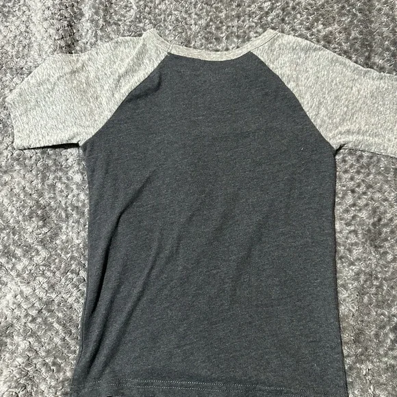 Snoopy tshirt size 7 used just two times. - Picture 3 of 3